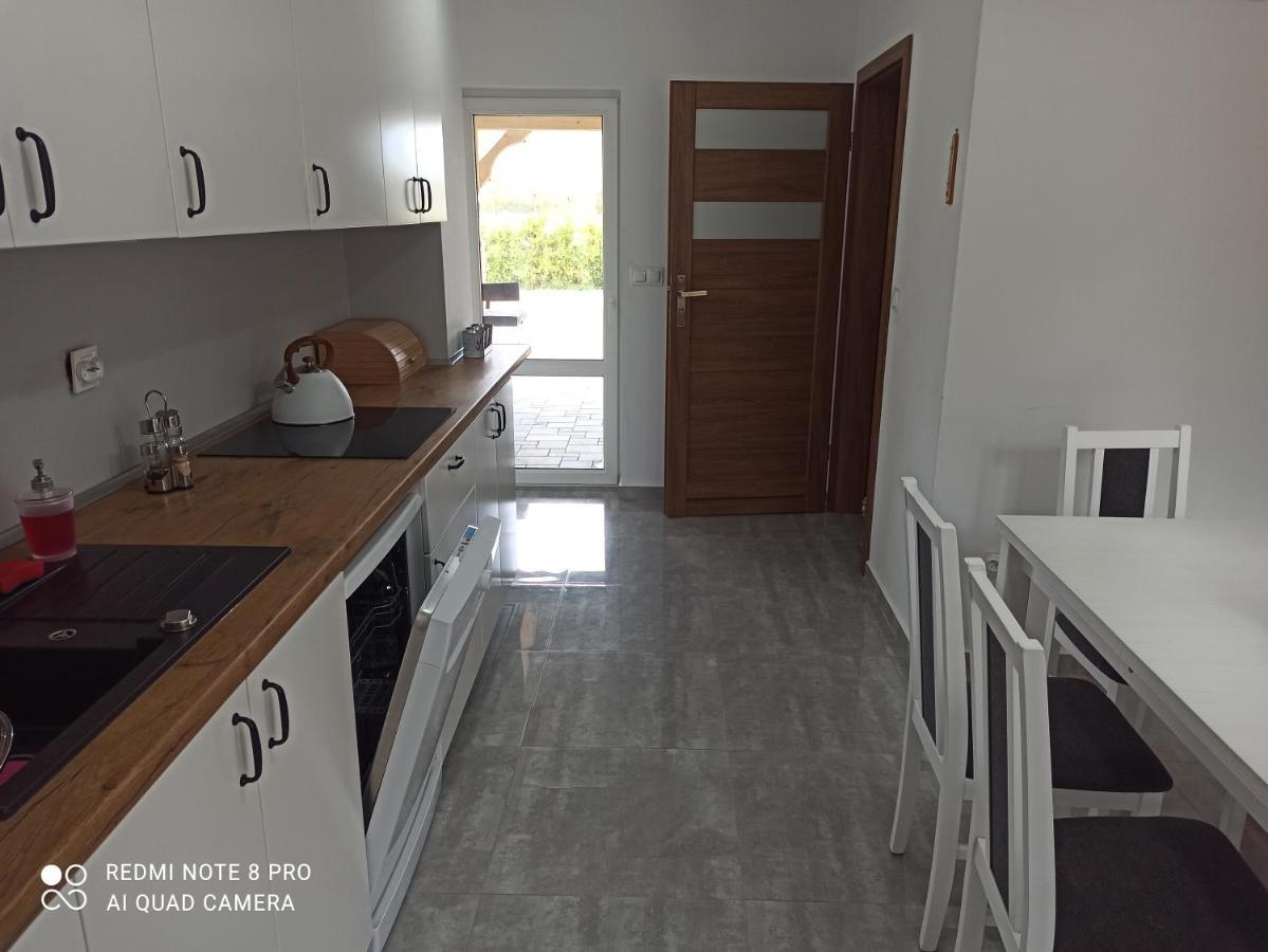 Apartameny Wiktoria I Nikola W Karwiku Pisz Exteriér fotografie