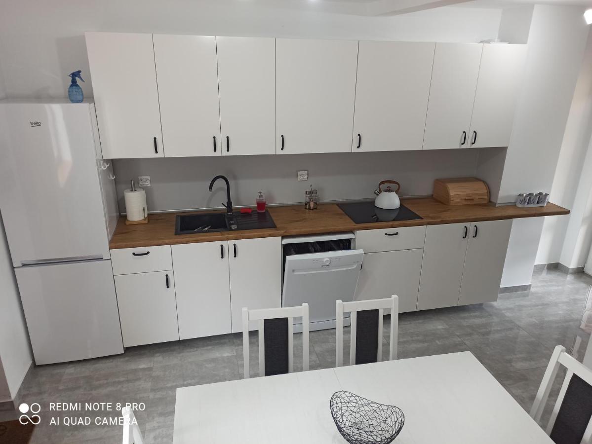 Apartameny Wiktoria I Nikola W Karwiku Pisz Exteriér fotografie