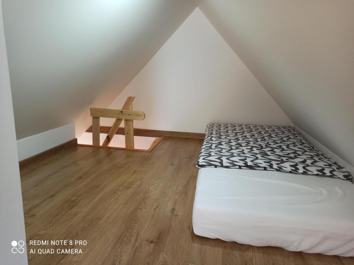 Apartameny Wiktoria I Nikola W Karwiku Pisz Exteriér fotografie
