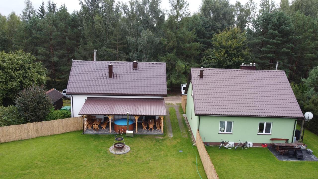 Apartameny Wiktoria I Nikola W Karwiku Pisz Exteriér fotografie